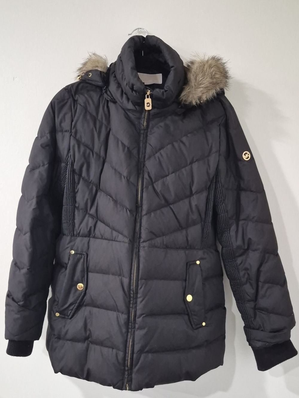 Michael Kors Black Quilted Hooded Puffer Coat with Faux-Fur Trim